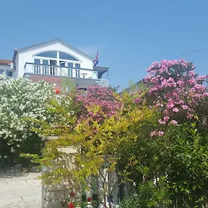 Apartament Oleander In